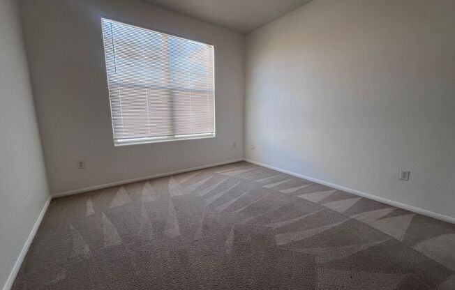 2 beds, 2 baths, $1,650, Unit # 2034