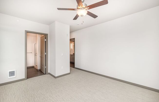 2 beds, 2 baths, $2,300, Unit Unit B215