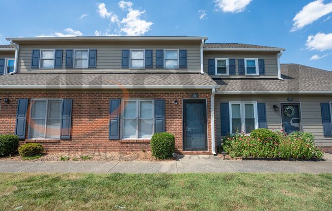 Cozy 2 BR, 1.5 BA Townhome In North Durham Crystal Pines Community