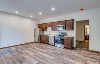 Studio, 1 bath, 631 sqft, $1,195, Unit 60