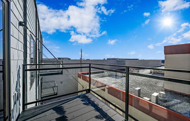 Studio, 1 bath, 402 sqft, $1,285, Unit 508