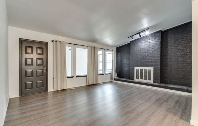 3 Bed 2 Bath 2 Car Garage Edmond Schools!