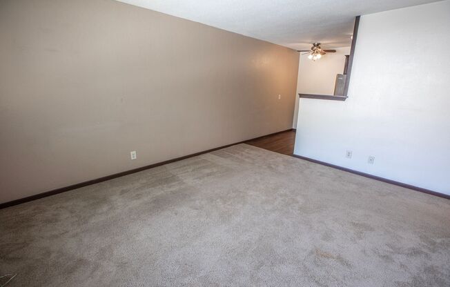 1 bed, 1 bath, 570 sqft, $1,095, Unit 3412-308