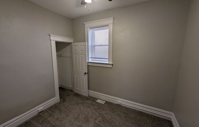 3104 Keokuk St
