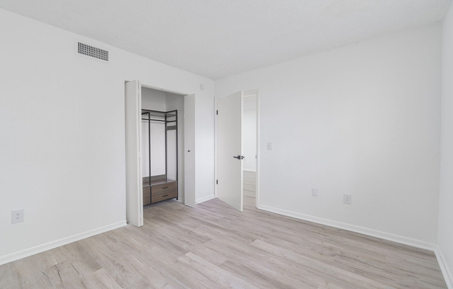 Bedroom Space 4 (Web Quality) - Vista Shores
