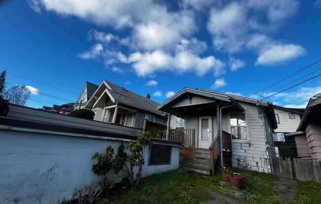 Downtown Bremerton Charmer