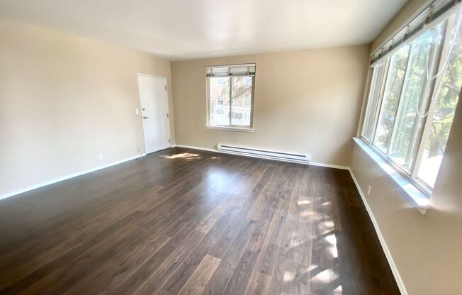 2 beds, 1 bath, 785 sqft, $2,300, Unit 201