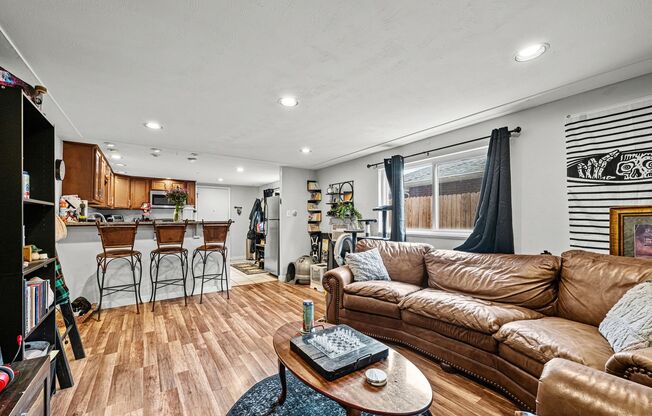 Gorgeous Two Bedroom in Sloan's Lake!