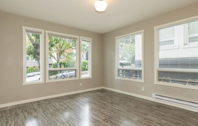 1 bed, 1 bath, 615 sqft, $1,595, Unit 206