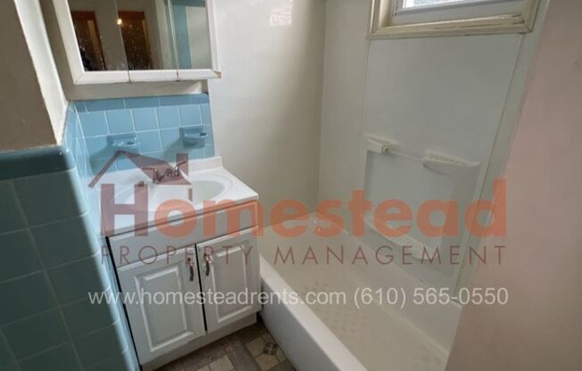 1 bed, 1 bath, $1,025, Unit 2B