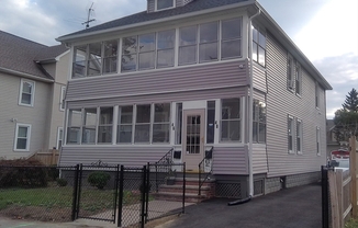 46 MOORELAND ST