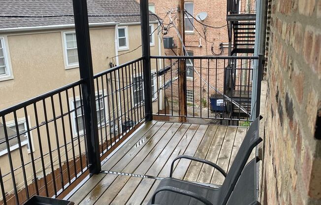 Amazing Renovated 2BED 2BATH