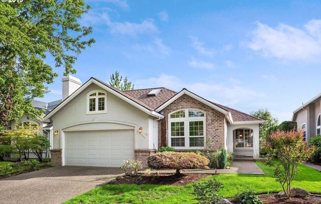 Great Home In Charbonneau