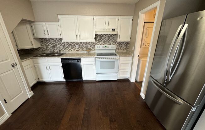 2 beds, 2 baths, $1,950, Unit # 6 308