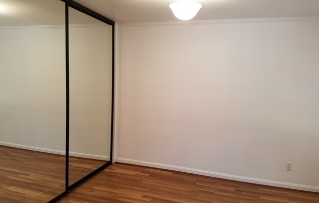 1 bed, 1 bath, 616 sqft, $1,695, Unit 23