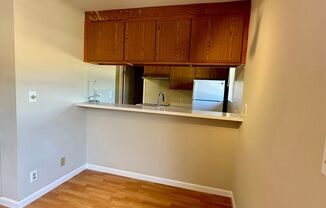 2 beds, 1 bath, 1,148 sqft, $3,295, Unit 35