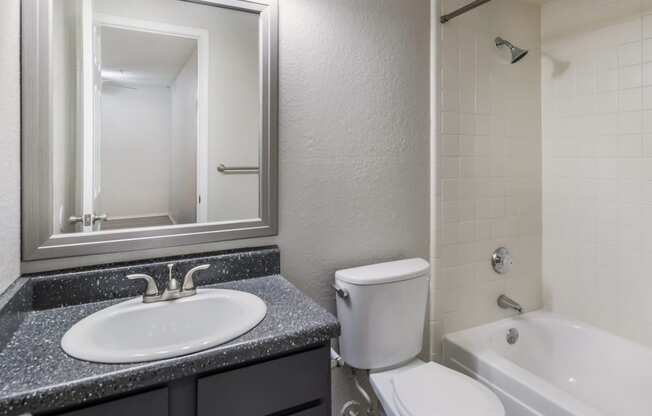 Bathroom 2 | Rustic Oaks | Wylie TX