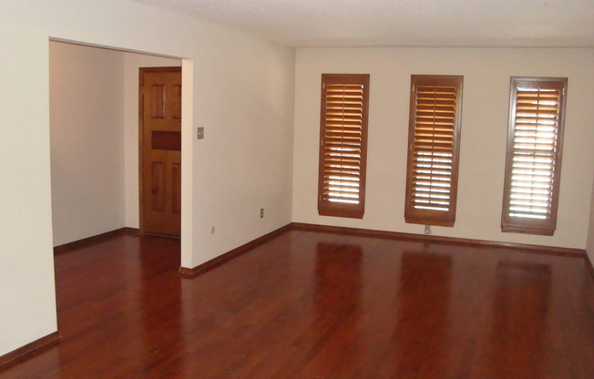 3 beds, 2 baths, $1,935