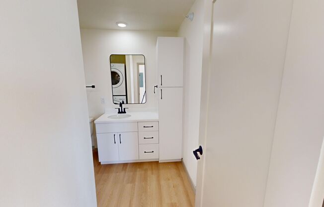 2 beds, 2 baths, 849 sqft, $1,165, Unit 2408-303