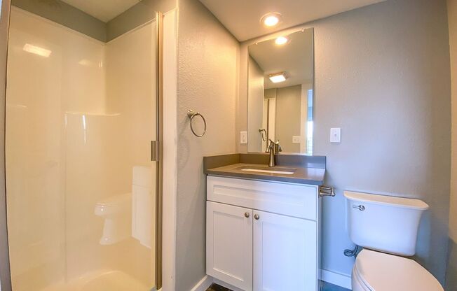 Studio, 1 bath, $830, Unit Unit 301