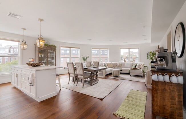 480 W BROADWAY