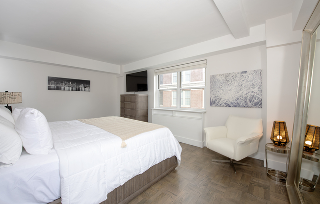 2 beds, 2 baths, 1,285 sqft, $10,000, Unit 8L