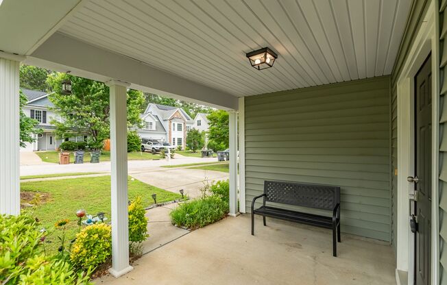 Charming 4-Bedroom Home in Braxton Village – Prime Holly Springs Location!