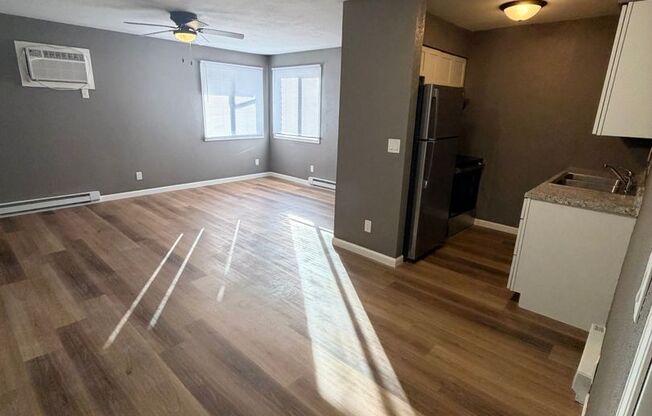 Maple Ave Apartments