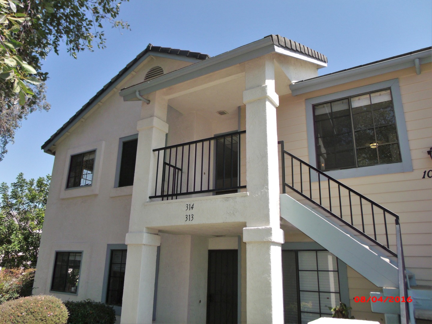 Outstanding Condo in Desirable Community of Mira Mesa