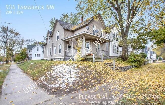 934 TAMARACK NW