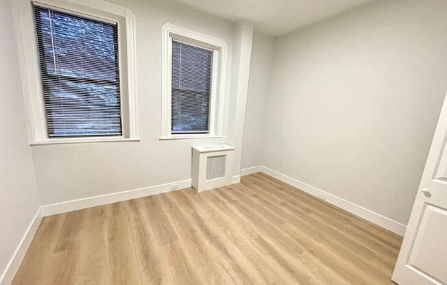 Beacon hill 1bed with laundry in unit