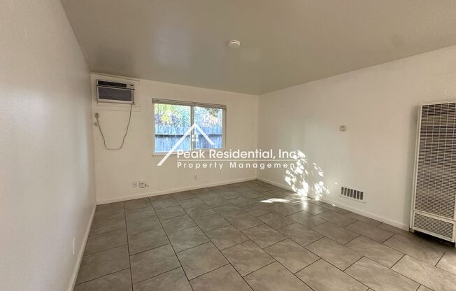 2 beds, 1 bath, $1,895, Unit 2617