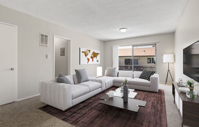 Welcome to Roxanne Apartments