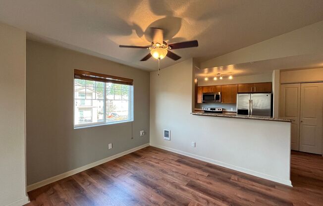 Spacious Hillsboro 2 Bed 2 Bath Condo - Garage Parking and Washer, Dryer included!