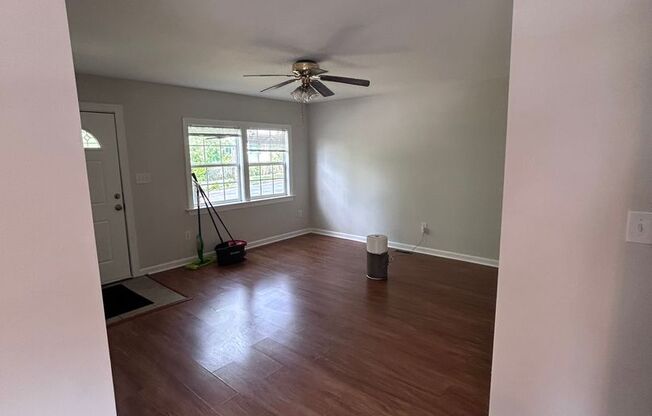 Charming 4-Bedroom Rancher in Reedy Creek!
