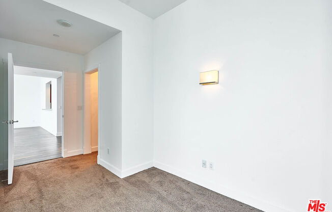 2 beds, 2 baths, 1,580 sqft, $6,695, Unit 35I