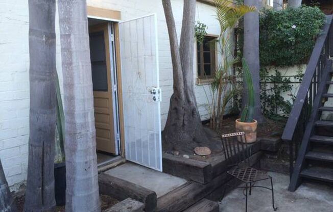 Cozy Studio/Small One-Bedroom Encinitas, CA