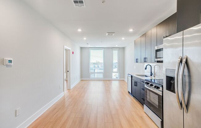 1 bed, 1 bath, 730 sqft, $1,600, Unit 309