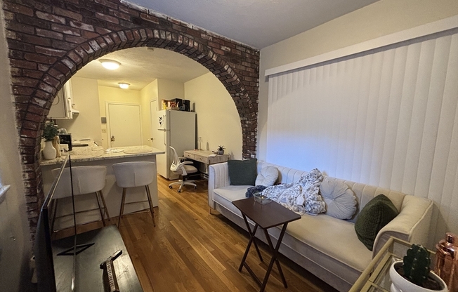 99 HUDSON PATH