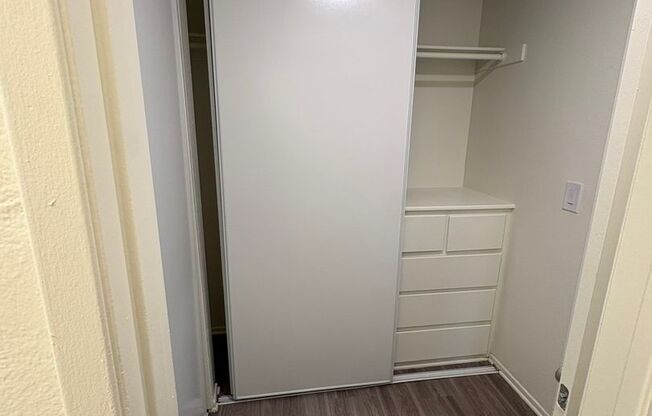 Studio, 1 bath, 433 sqft, $1,750, Unit 222