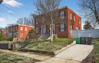 Modern 3BR Rental Just Minutes to Metro & Washington, DC