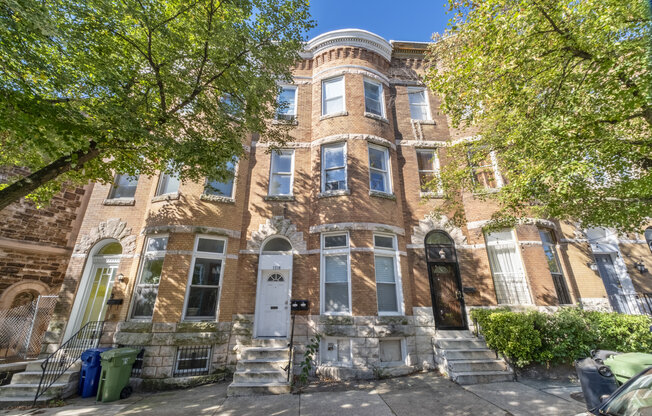 2220 MADISON AVE