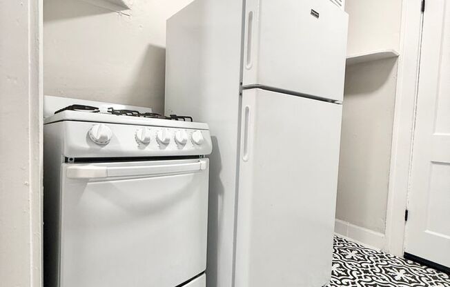 1 bed, 1 bath, $1,095, Unit B2615