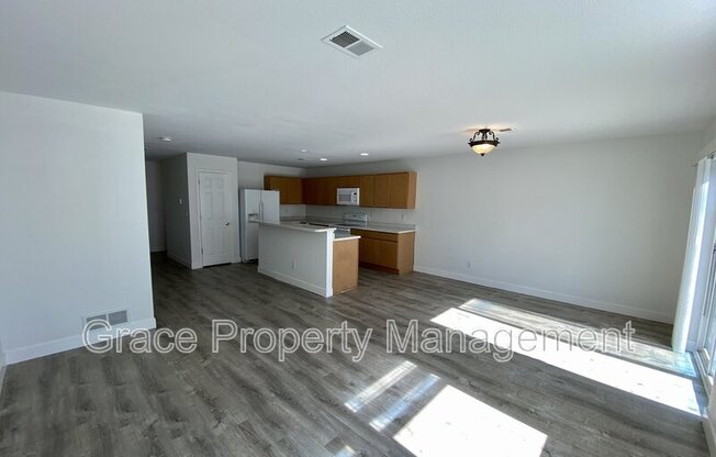 19229 E 58 AVE