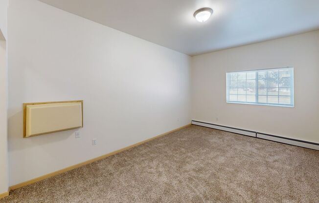 3 beds, 2 baths, 1,500 sqft, $1,495, Unit 4685-301