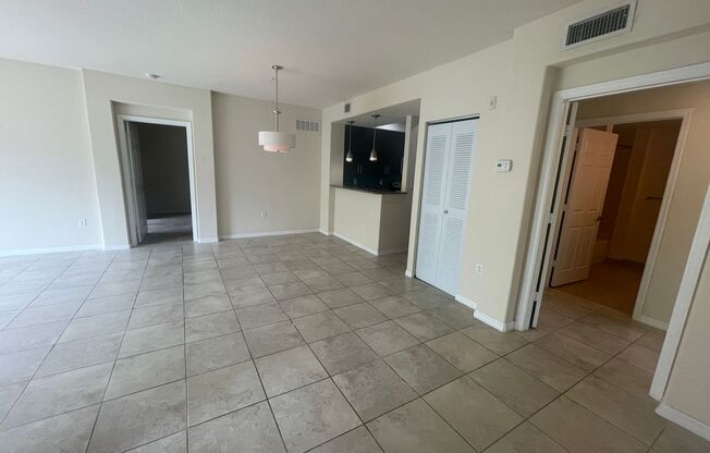 3 beds, 2 baths, $1,775, Unit # 2110