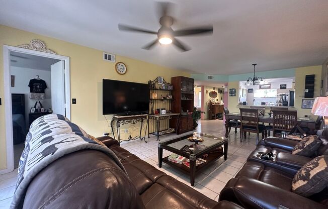 ANNUAL RENTAL - FURNISHED 2 BED / 2 BATH IN CANTERBURY VILLAGE