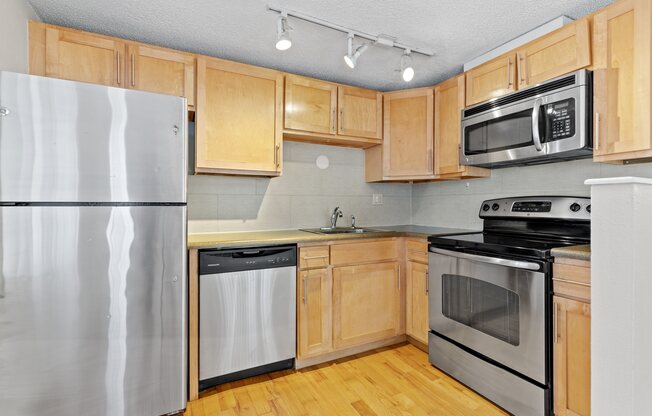 Lincoln Park Apartments