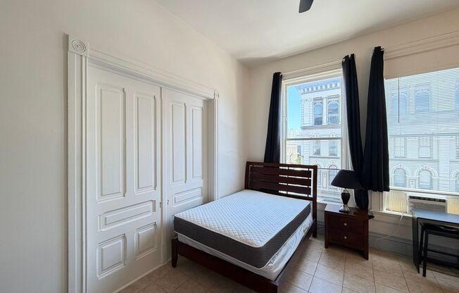 Studio, 1 bath, $1,195, Unit 44