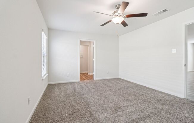 3 beds, 2 baths, 1,572 sqft, $1,945, Unit 612 Trinity Trl